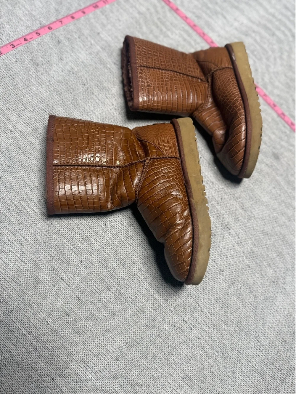 UGG Classic Brown Croc-Embossed Shearling Lined Boots US 5